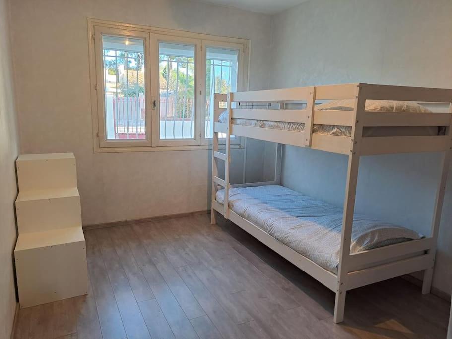 Le Ces-Spacieuse Maison - Wifi Jardin - Parking Gratuit - 15Min Des Plages Béziers Zewnętrze zdjęcie